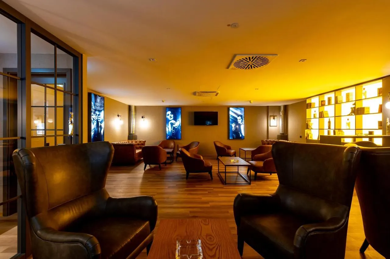 Mk Hotel Passau 4*,